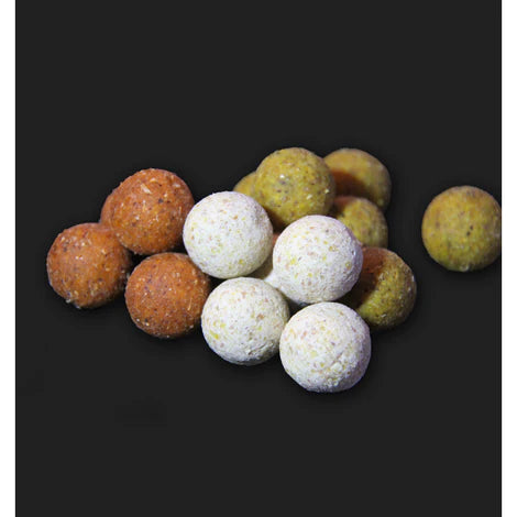 Big Carp BALANCED BOILIES ESTERBERRY O 16MM