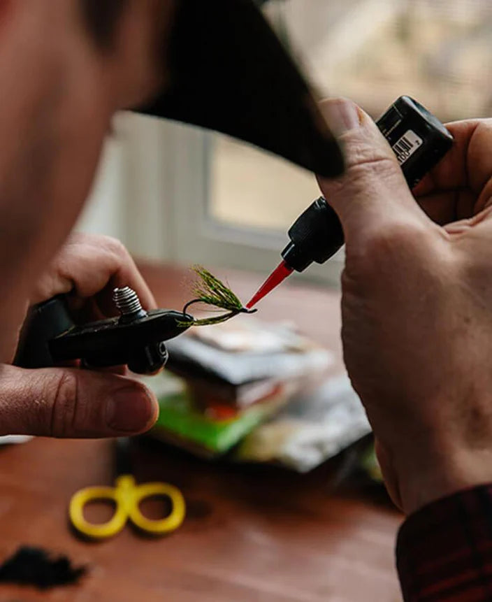 Loon UV Flow Clear Fly Finish Thick